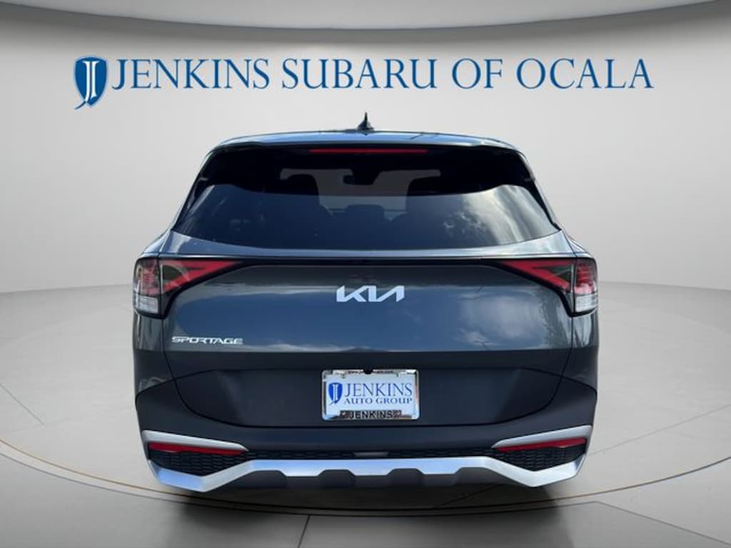 Used 2024 Kia Sportage LX SUV