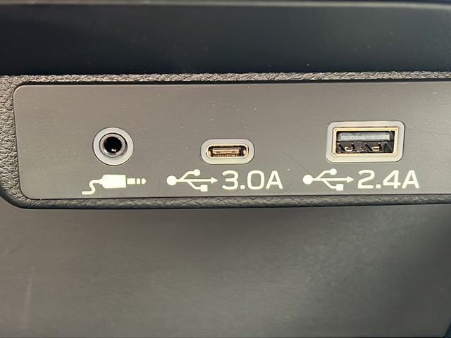 2025 Subaru Forester Premium - Photo 28