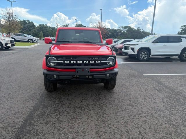 2023 Ford Bronco 4-Door Outer Banks - Photo 2
