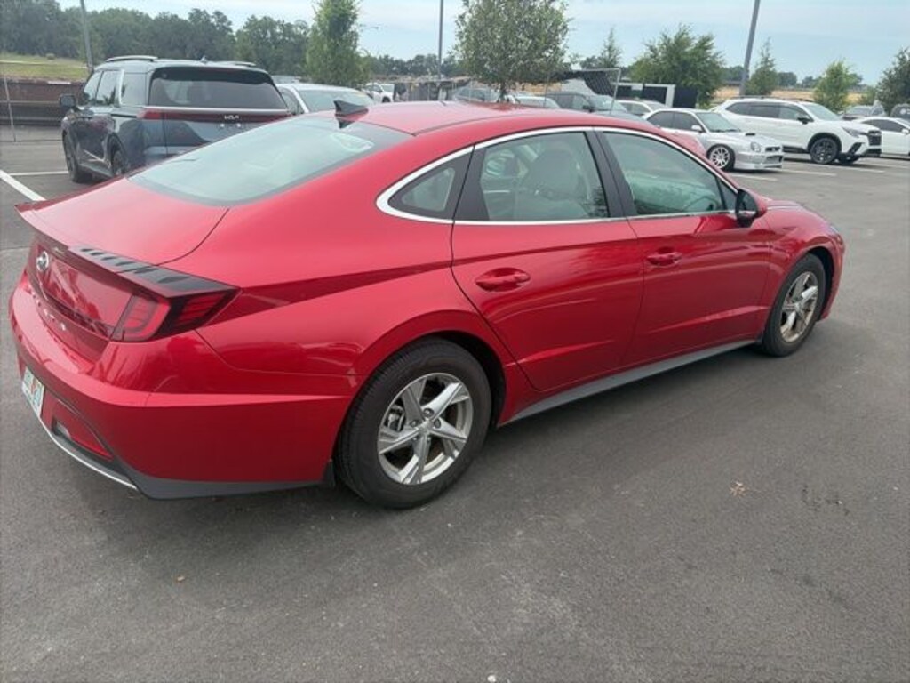 Used 2021 Hyundai Sonata SE Sedan