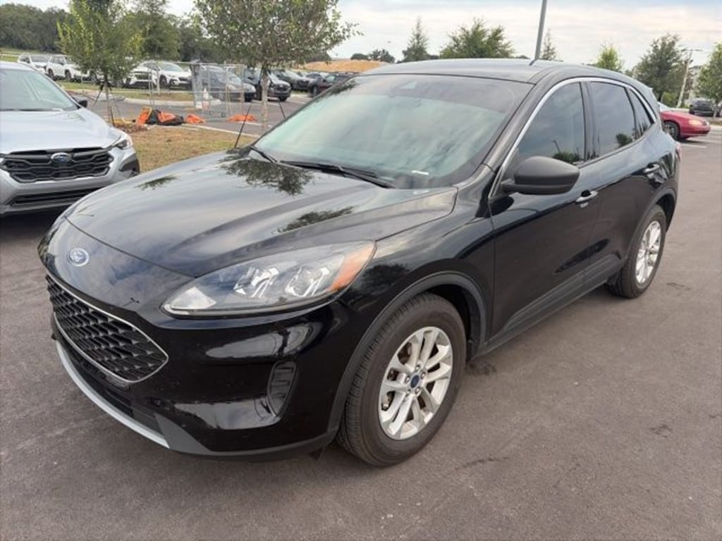 Used 2022 Ford Escape SE SUV