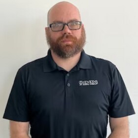 Staff member Joe Silvestro from ID_56ae52cb1b64