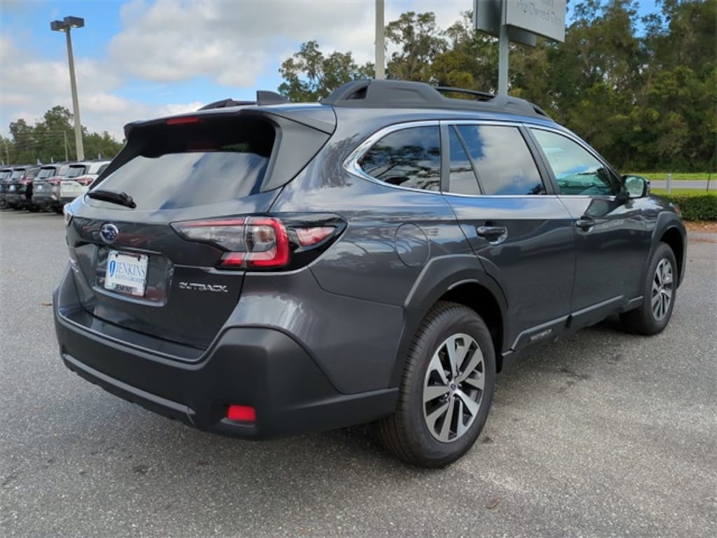 New 2025 Subaru Outback Premium SUV