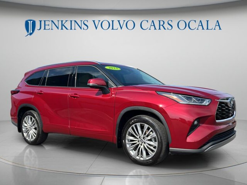 Used 2023 Toyota Highlander Hybrid Platinum SUV
