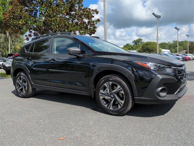 2025 Subaru Crosstrek Premium photo 2