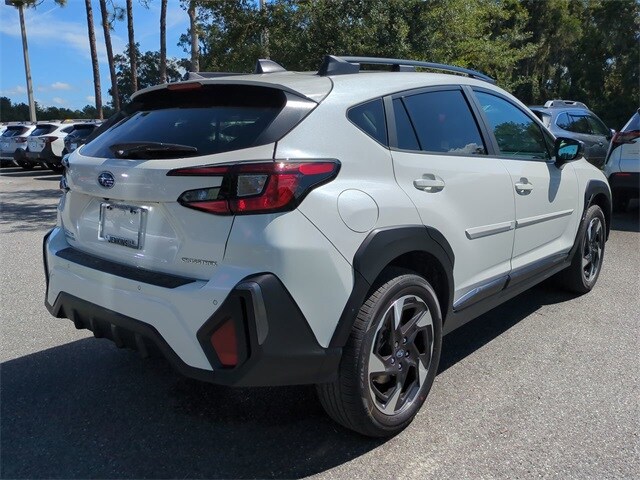 2025 Subaru Crosstrek Limited photo 2
