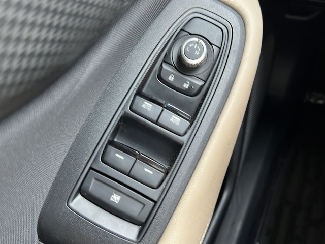 2020 Subaru Outback Premium - Photo 18