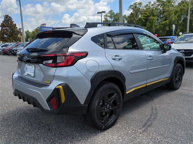 2025 Subaru Crosstrek Sport photo 3