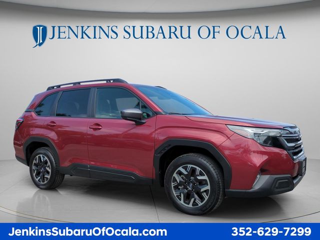 2025 Subaru Forester Premium's photo