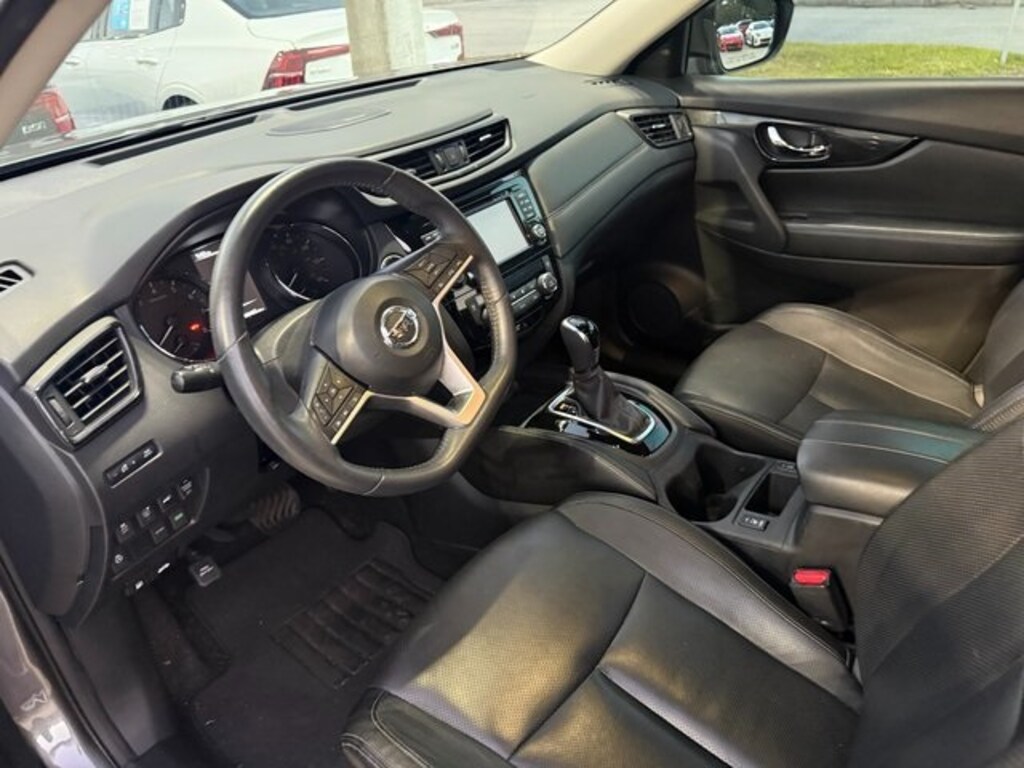 Used 2017 Nissan Rogue SL SUV