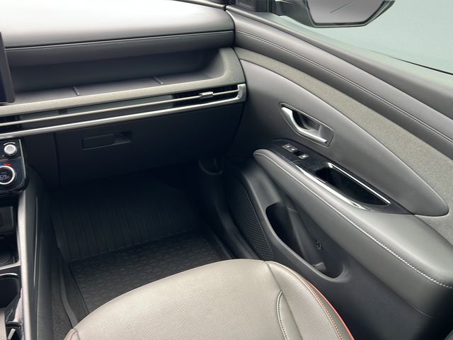 2025 Hyundai Santa Cruz Limited - Photo 16
