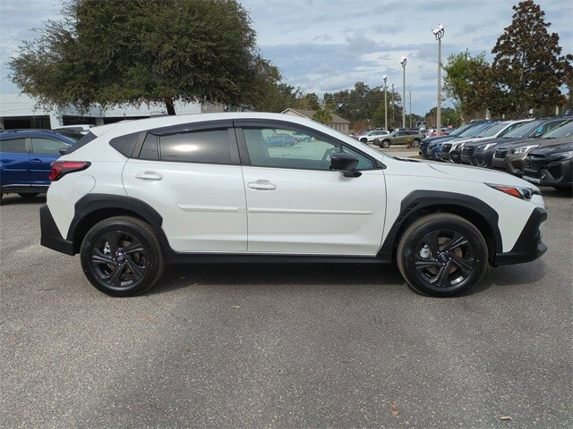 2026 Subaru Crosstrek Base photo 2