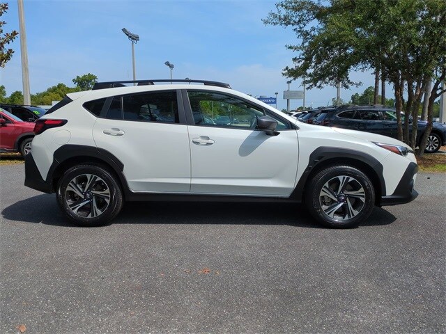 2024 Subaru Crosstrek Premium photo 3