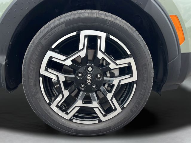 2025 Hyundai Santa Cruz Limited - Photo 10