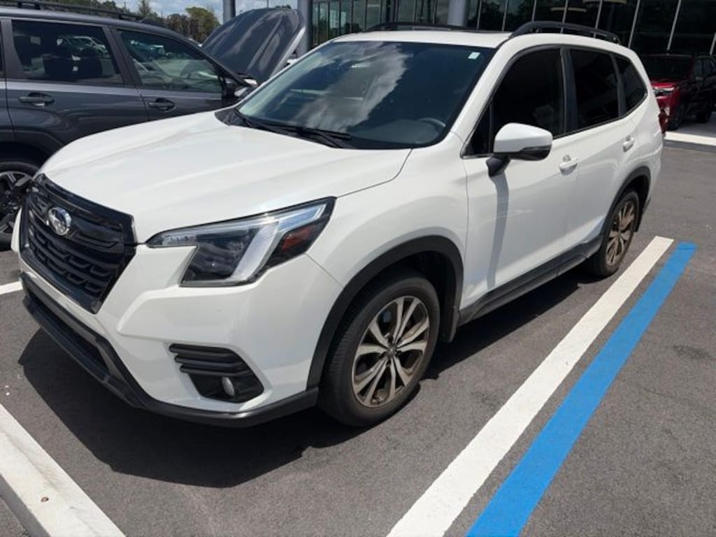 Used 2022 Subaru Forester Limited SUV