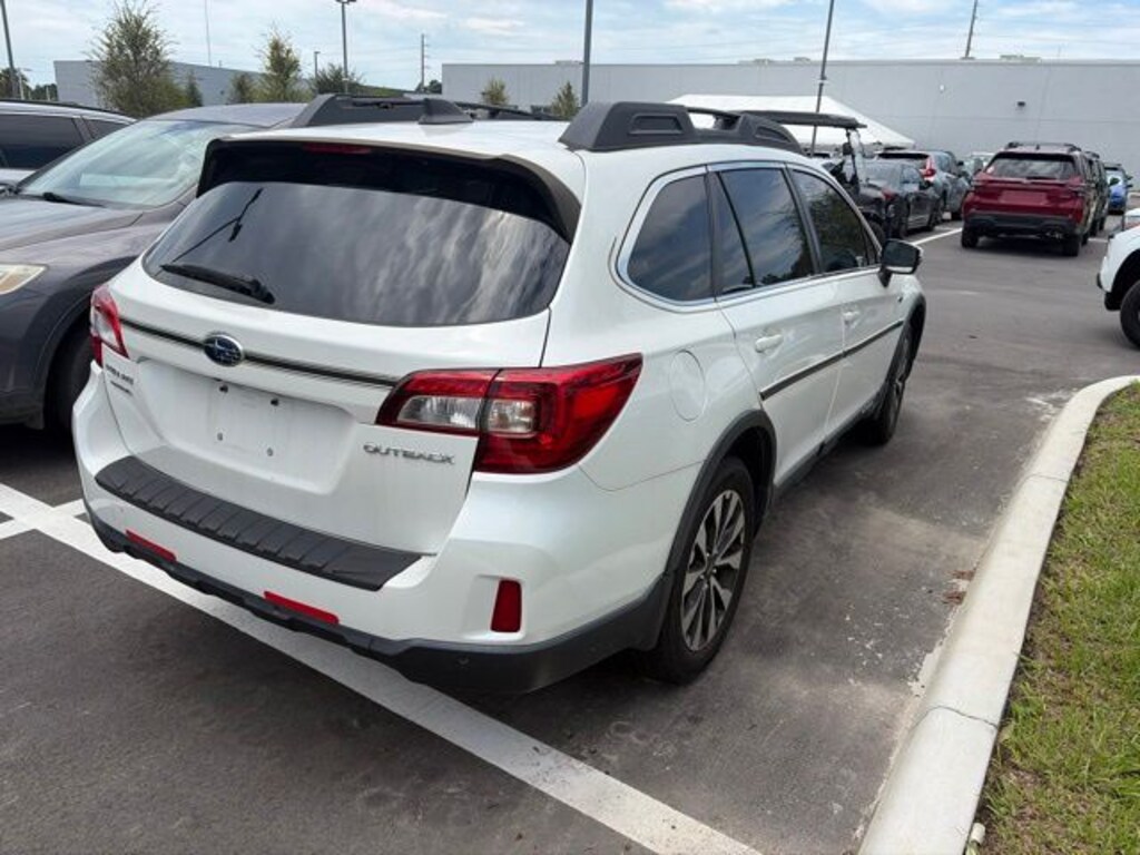 Used 2017 Subaru Outback 2.5i SUV