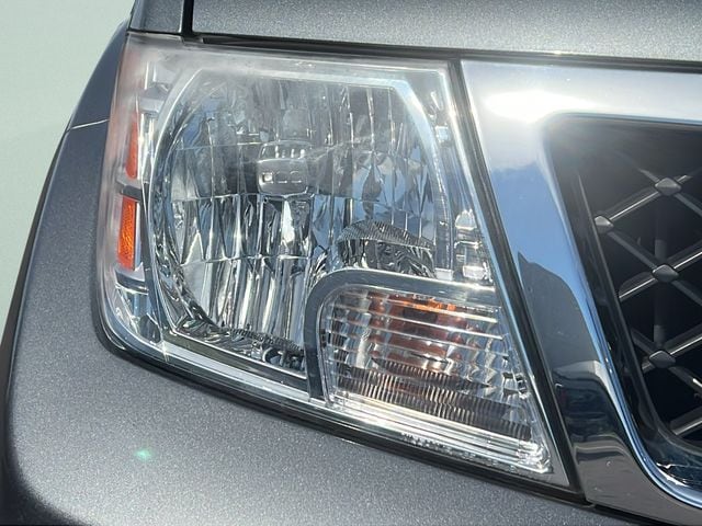 2017 Nissan Frontier SV - Photo 25