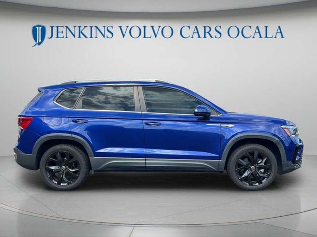 Used 2022 Volkswagen Taos 1.5T SE SUV