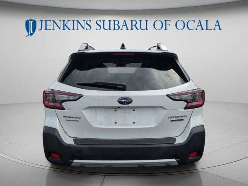 Used 2024 Subaru Outback Touring SUV