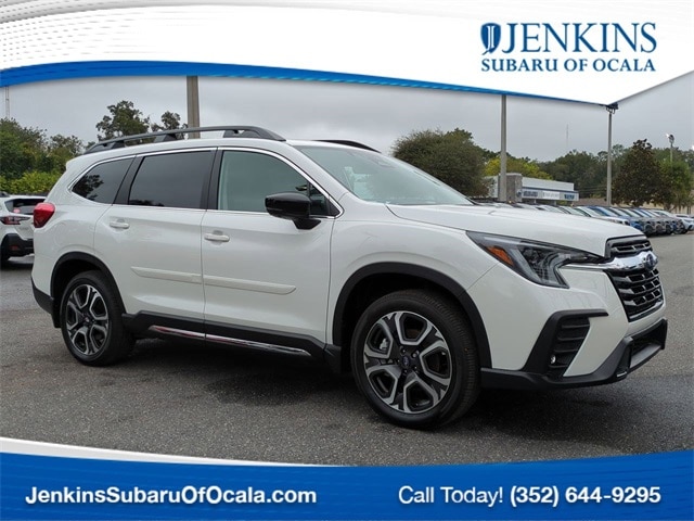 2026 Subaru Ascent Limited's photo