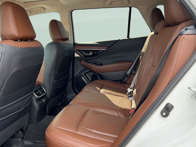 2024 Subaru Outback Touring - Photo 12
