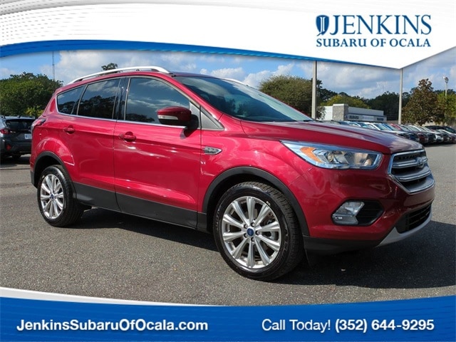 2017 Ford Escape Titanium's photo