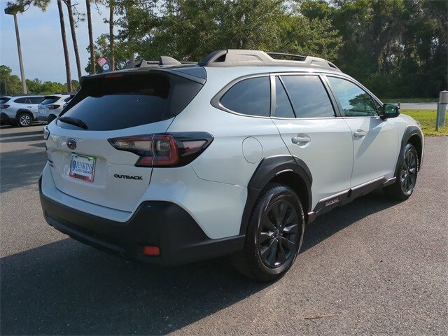 2024 Subaru Outback Onyx Edition photo 4
