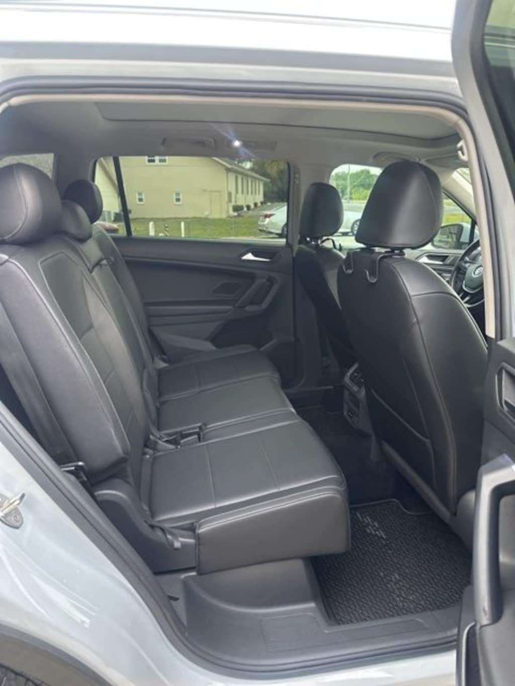 Used 2019 Volkswagen Tiguan 2.0T SEL SUV