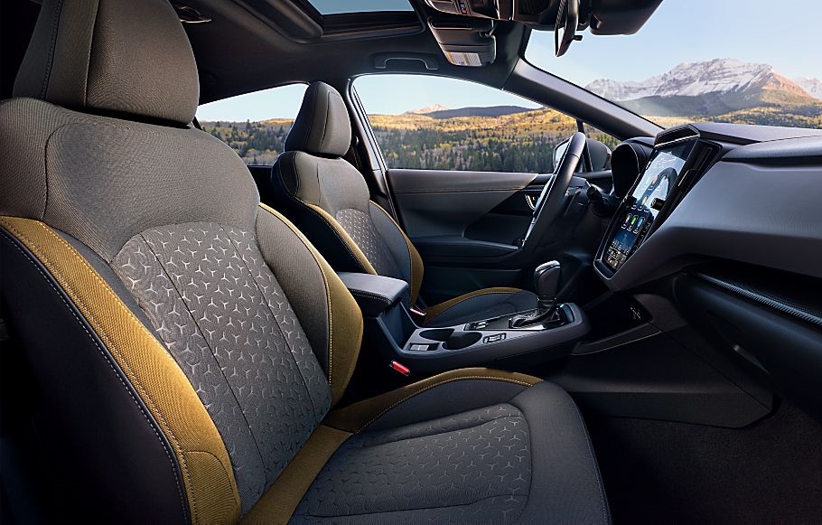 2025 Subaru Crosstrek interior front