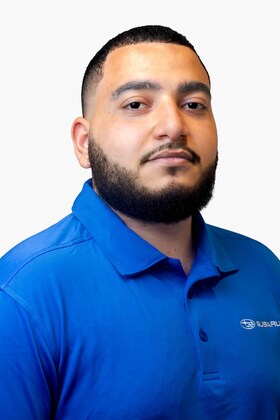 Staff member Gabriel Troche from ID_13ee4e09e869