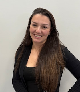 Staff member Heather Bidlack from ID_7cc8e129bce4