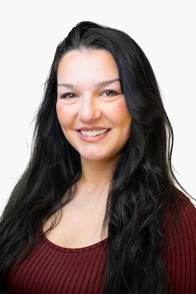 Staff member Heather Bidlack from ID_7cc8e129bce4