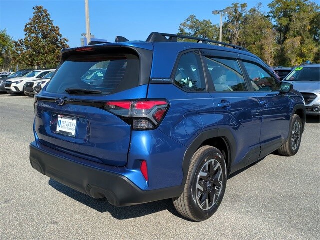 2026 Subaru Forester Base photo 3