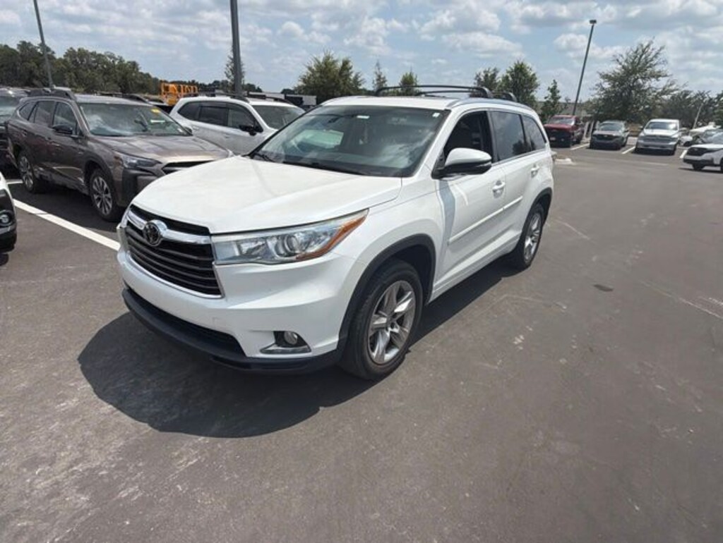 Used 2015 Toyota Highlander Limited SUV