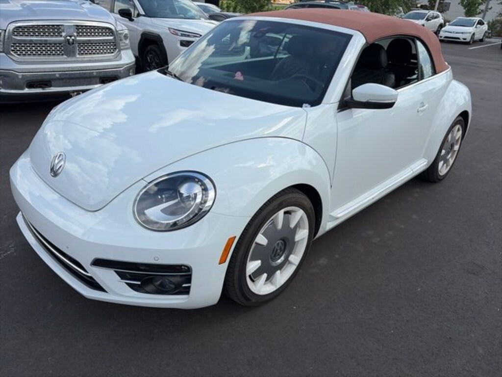 Used 2019 Volkswagen Beetle Convertible 2.0T Final Edition SE Convertible