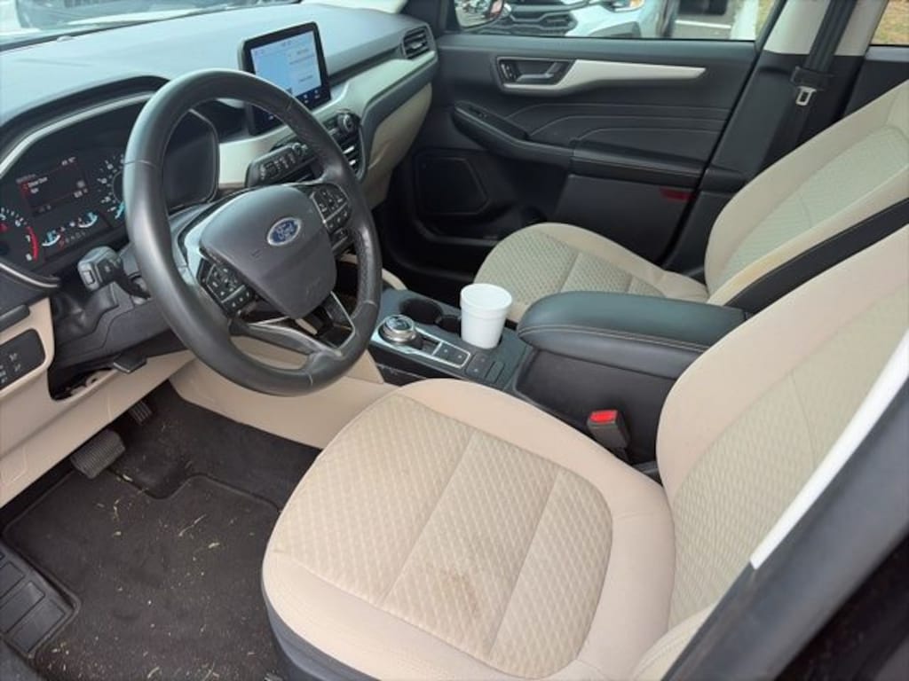 Used 2022 Ford Escape SE SUV