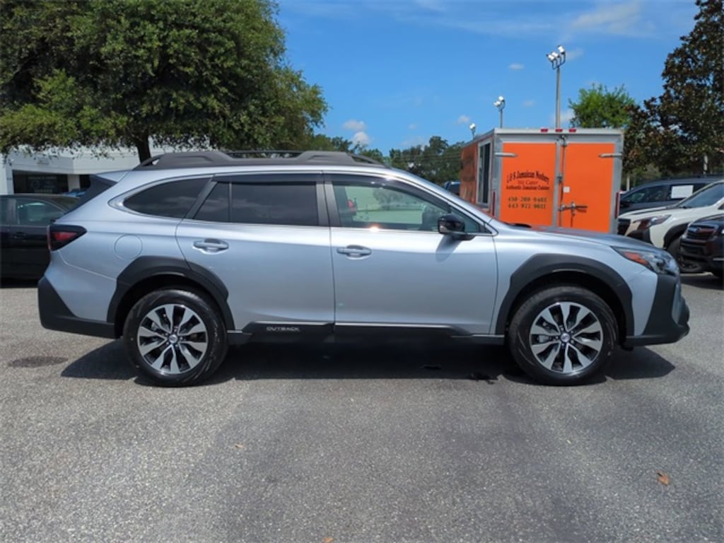 New 2025 Subaru Outback Limited SUV