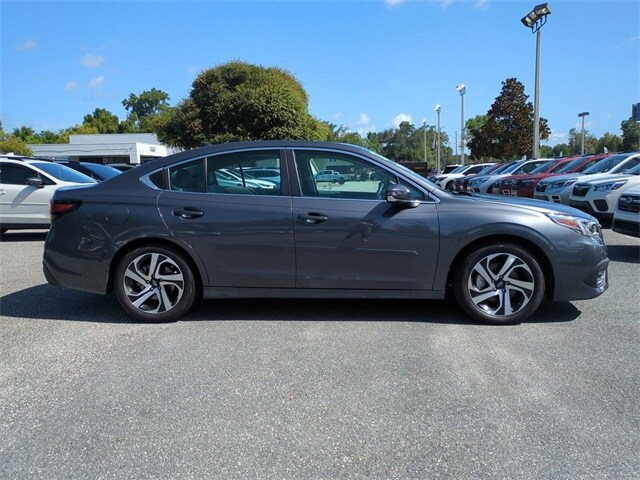 2022 Subaru Legacy Limited photo 3