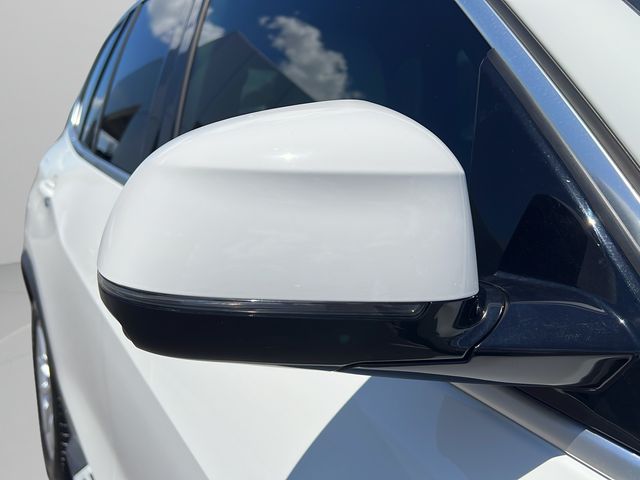 2023 BMW X5 45e - Photo 11