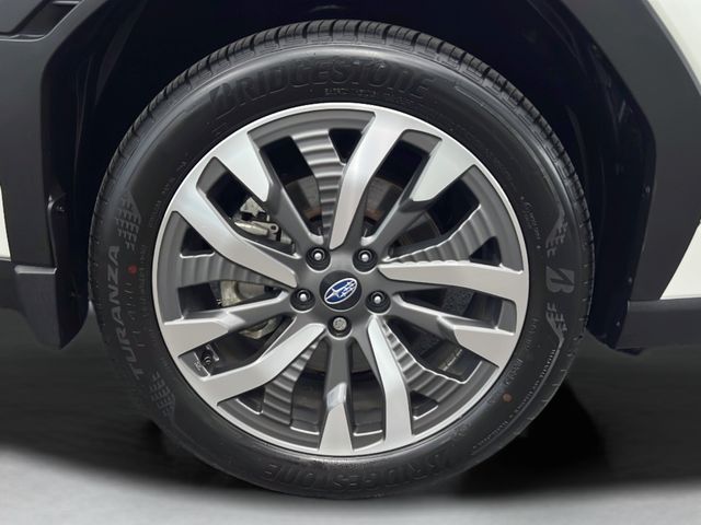 2025 Subaru Forester Touring - Photo 27