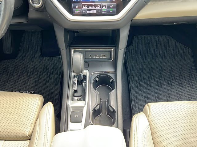 2024 Subaru Ascent Limited - Photo 18
