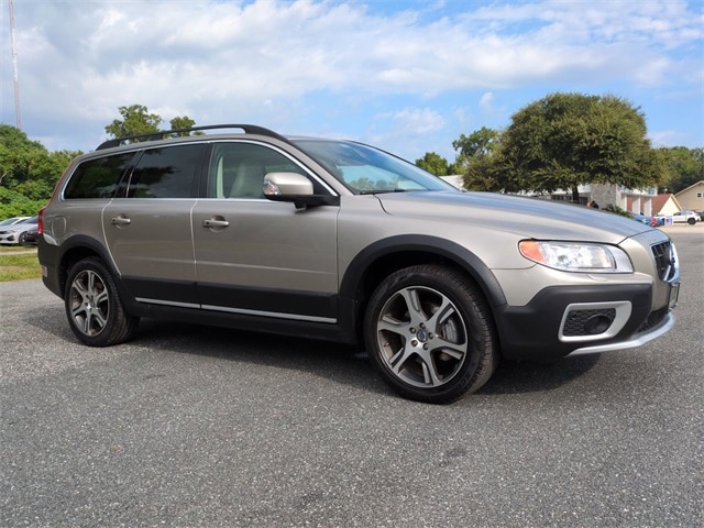 Used 2012 Volvo XC70 T6 with VIN YV4902BZ9C1134533 for sale in Ocala, FL