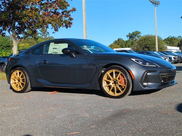 2025 Subaru BRZ tS photo 2