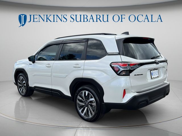2025 Subaru Forester Touring - Photo 5