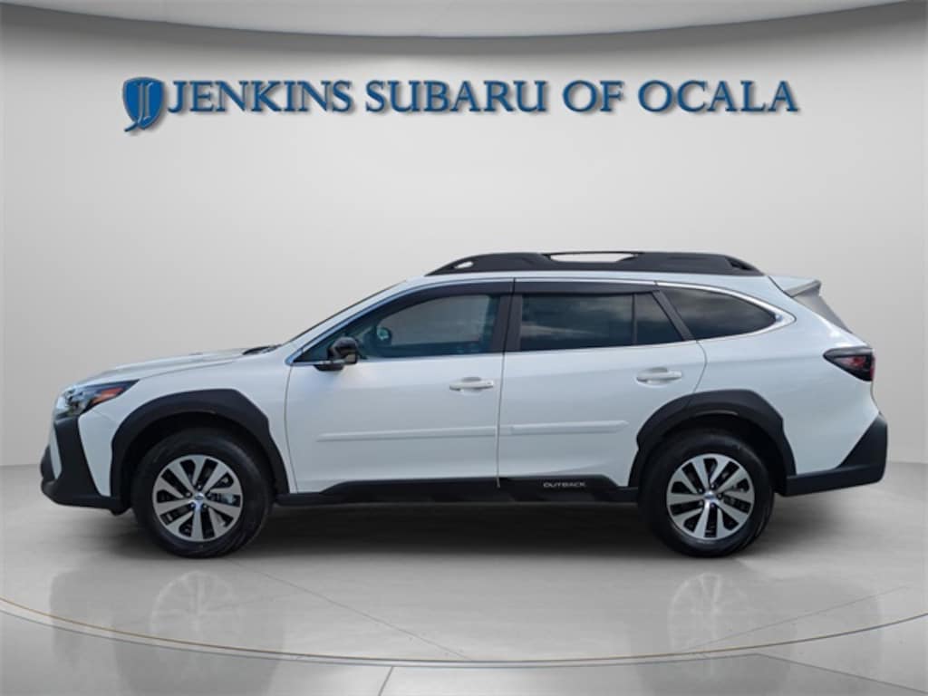 Used 2025 Subaru Outback Premium SUV