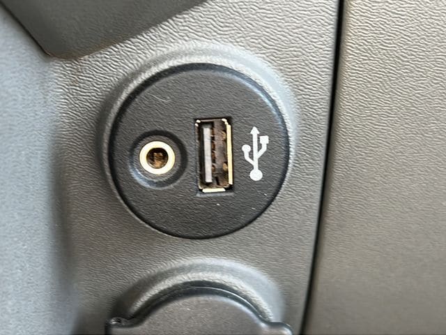 2017 Nissan Frontier SV - Photo 18