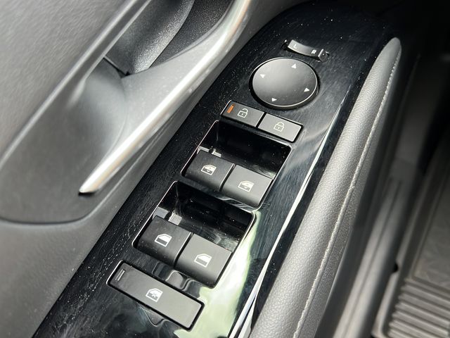 2025 Hyundai Santa Cruz Limited - Photo 24