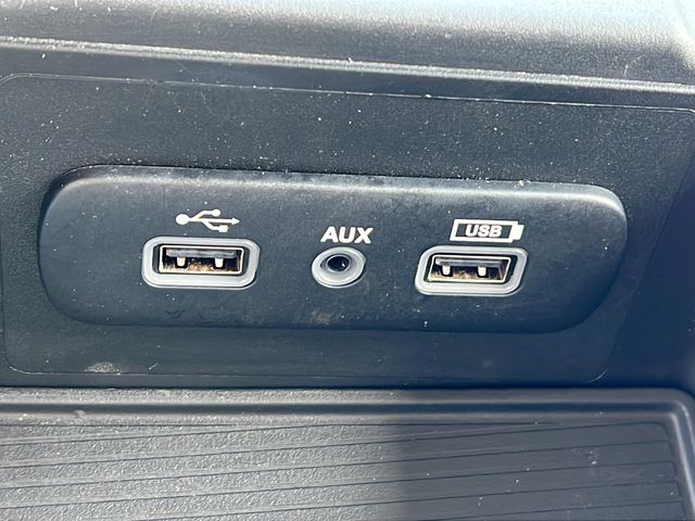 2024 RAM Ram 1500 Classic SLT - Photo 17