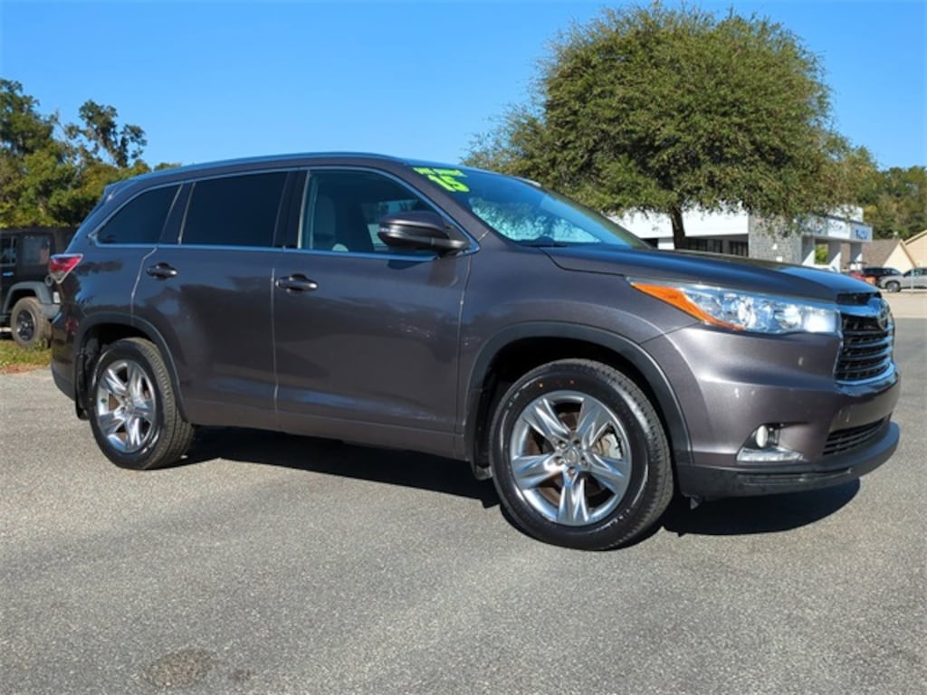 Used 2015 Toyota Highlander Limited SUV