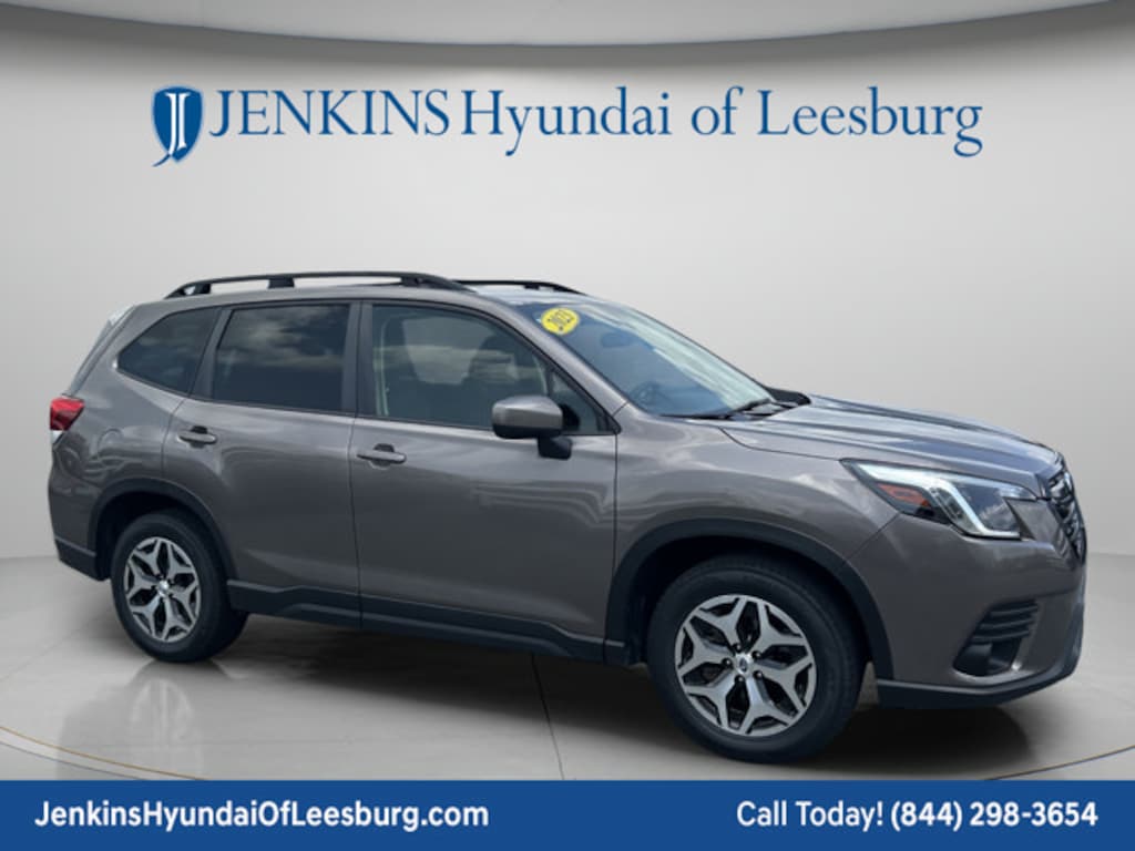 Used 2023 Subaru Forester Premium SUV